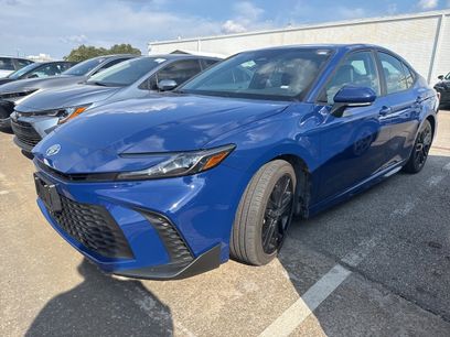 Used 2025 Toyota Camry SE
