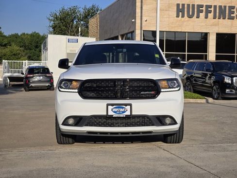 Used 2020 Dodge Durango SXT image 2