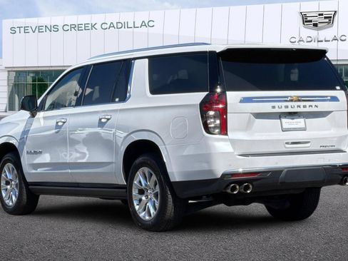 Used 2022 Chevrolet Suburban Premier AWD/4WD image 5