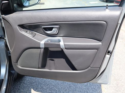 Used 2011 Volvo XC90 3.2 FWD image 16
