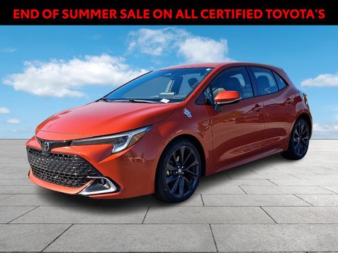 Used 2023 Toyota Corolla XSE FWD image 5