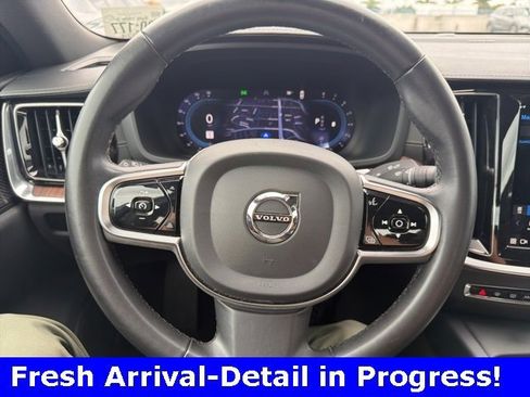 Used 2024 Volvo S60 B5 Ultimate image 5