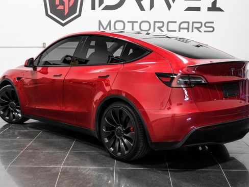 Used 2020 Tesla Model Y Long Range image 12