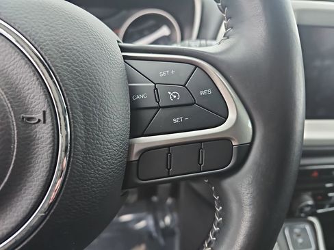 Used 2021 Jeep Compass 80th Special Edition image 18