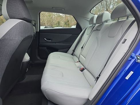 New 2026 Hyundai Elantra Limited FWD image 22