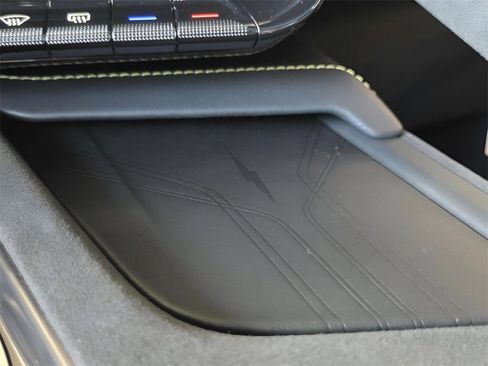 New 2026 Chevrolet Corvette Stingray Premium Cpe w/ Z51 Performance Package image 37