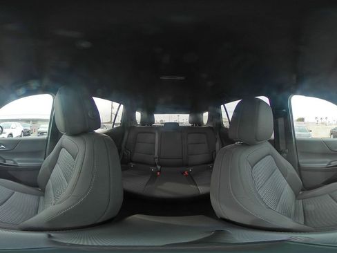 Used 2025 Chevrolet Equinox LT image 42