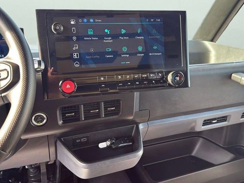 Used 2024 Chevrolet Brightdrop 600 w/ Battery Pack, Max Range image 21