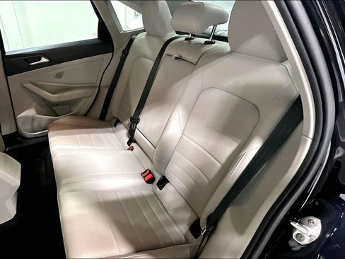 Used 2023 Volkswagen Jetta SE FWD image 32