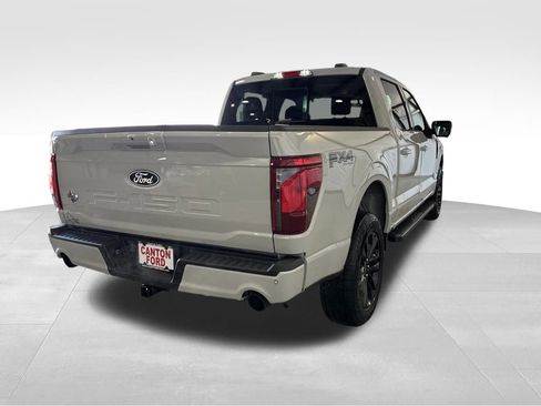 Used 2023 Ford F150 Lariat w/ Trailer Tow Package image 5