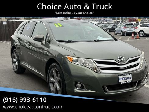 Used 2013 Toyota Venza LE image 1