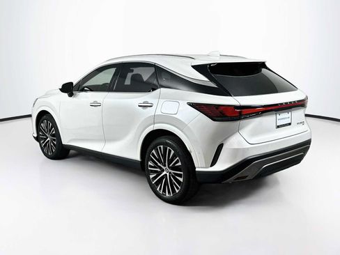 Used 2024 Lexus RX 350 w/ Convenience Package AWD/4WD image 3