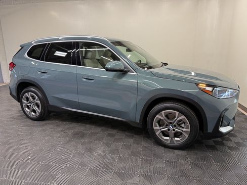 Used 2023 BMW X1 xDrive28i w/ Convenience Package AWD/4WD image 15