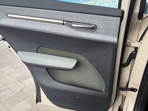 New 2026 Volvo EX30 Cross Country Ultra w/ Protection Package Premier image 57