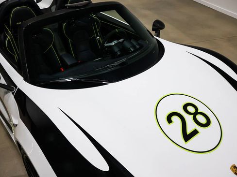 Used 2015 Porsche 918 Spyder image 88