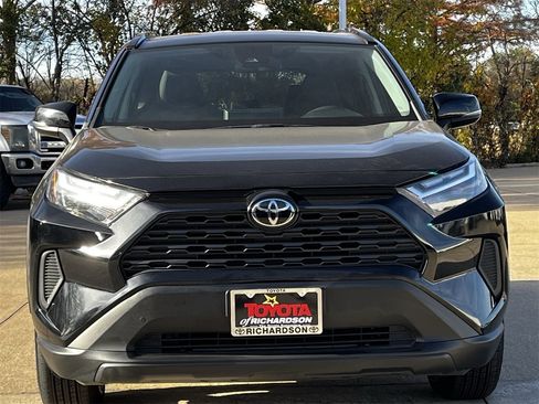 Used 2024 Toyota RAV4 XLE image 7