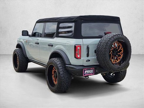 Used 2022 Ford Bronco Badlands AWD/4WD image 8