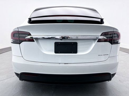 Used 2021 Tesla Model X Long Range image 15