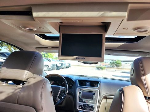 Used 2013 GMC Acadia Denali image 33