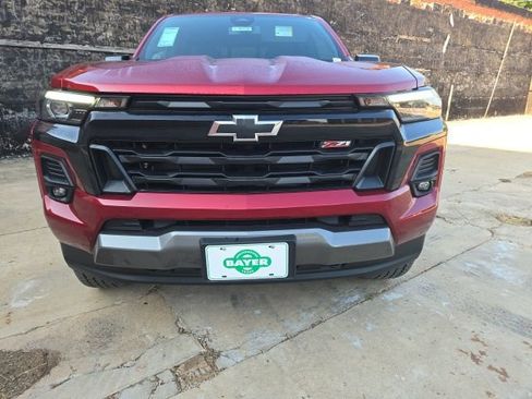 New 2025 Chevrolet Colorado Z71 w/ Midnight Edition image 2
