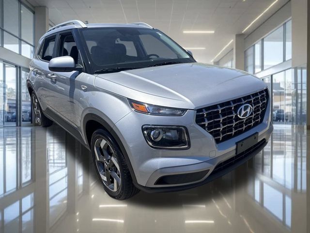 Certified 2026 Hyundai Venue SEL FWD image 2