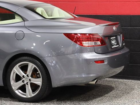 Used 2015 Lexus IS 250C image 28