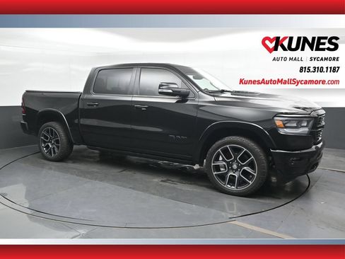 Used 2019 RAM 1500 Laramie AWD/4WD image 1