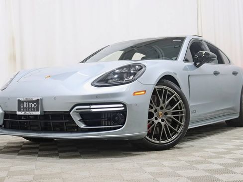 Used 2023 Porsche Panamera GTS AWD/4WD image 6