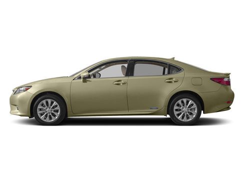 Used 2014 Lexus ES 300h w/ Luxury Package w/Bamboo Trim FWD image 3
