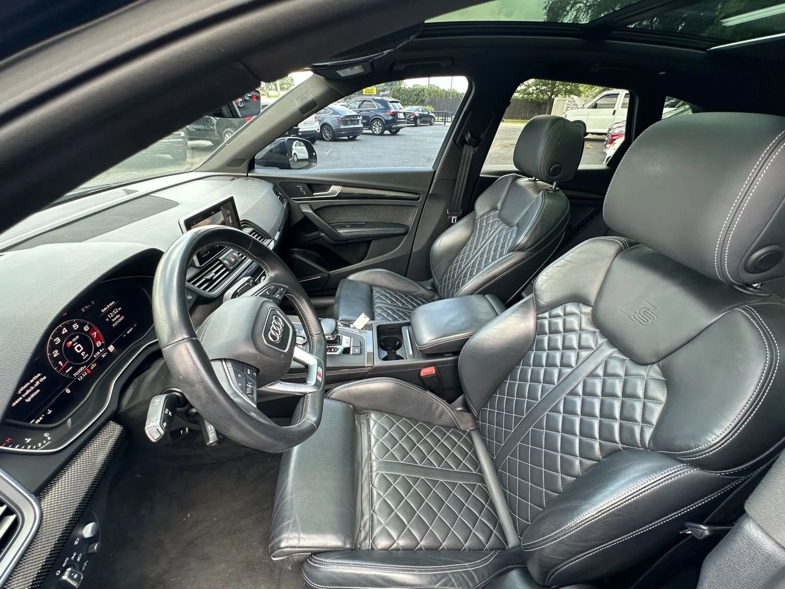 Used 2020 Audi SQ5 Prestige w/ Prestige Package AWD/4WD image 16
