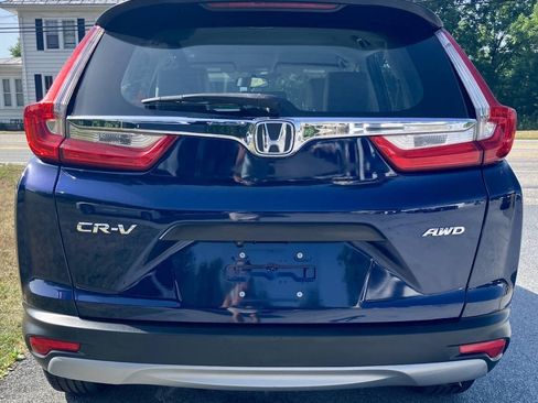 Used 2017 Honda CR-V LX image 4