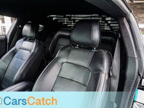 Used 2017 Ford Mustang GT Premium w/ GT Performance Package RWD image 33