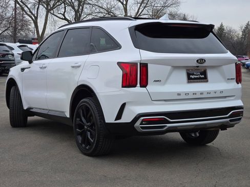 Used 2021 Kia Sorento SX image 18