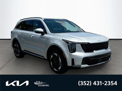 Certified 2025 Kia Sorento EX w/ EX Panoramic Sunroof Package