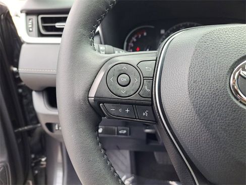 Used 2024 Toyota RAV4 XLE Premium image 18