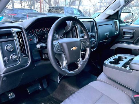 Used 2018 Chevrolet Silverado 1500 LT w/ All Star Edition image 15