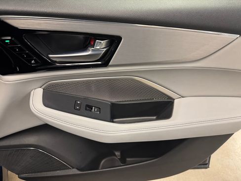 Certified 2024 Acura MDX SH-AWD w/ Technology Package image 32