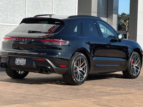 Used 2023 Porsche Macan S image 4