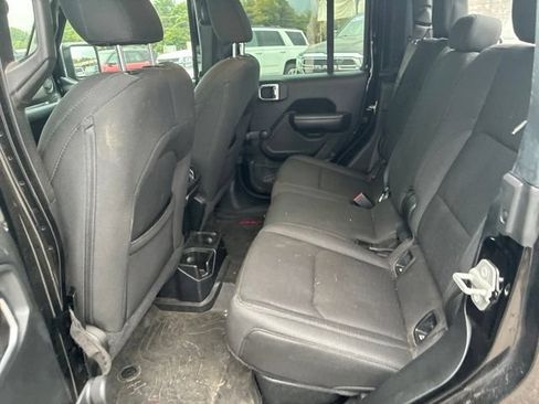 Used 2020 Jeep Gladiator Sport AWD/4WD image 7