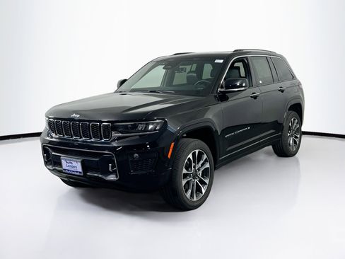 Used 2022 Jeep Grand Cherokee Overland w/ Luxury Tech Group IV image 1