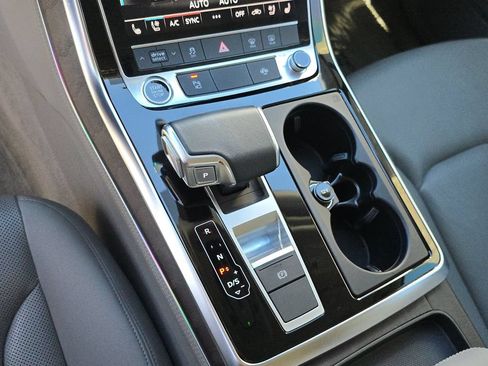 Used 2023 Audi Q7 2.0T Premium Plus w/ Premium Plus Package AWD/4WD image 29