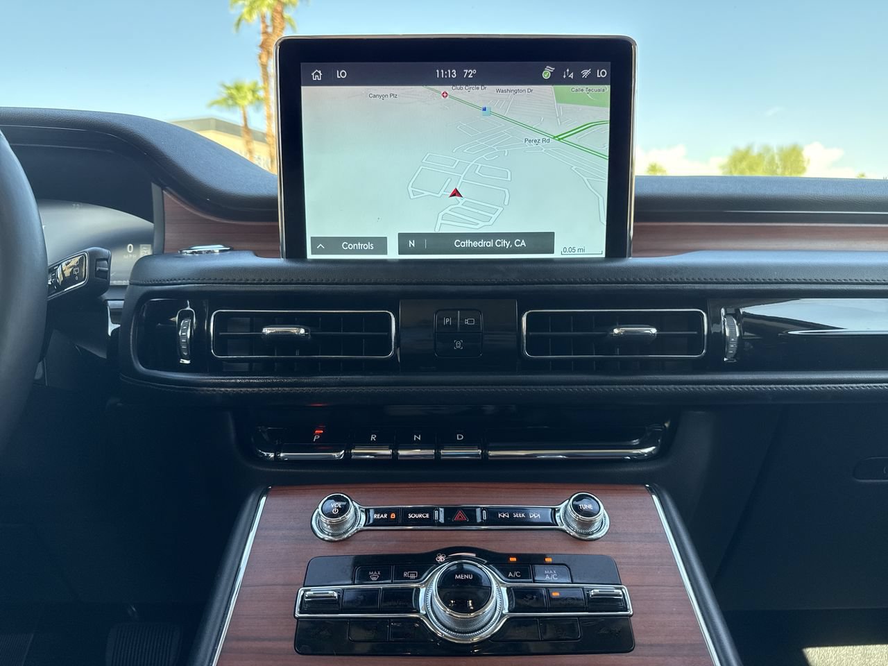 Used 2024 Lincoln Aviator Reserve w/ Equipment Group 201A RWD image 28