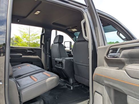 Used 2025 GMC Sierra 2500 AT4 AWD/4WD image 49