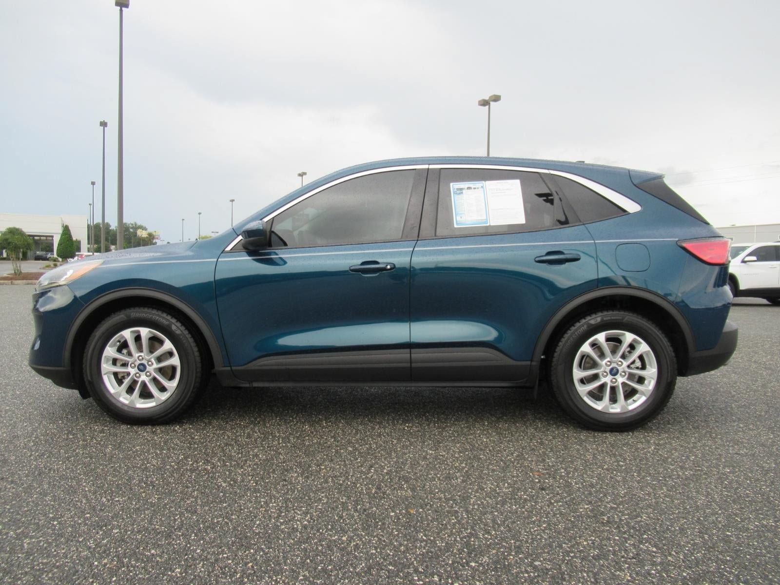 Used 2020 Ford Escape SE FWD image 4