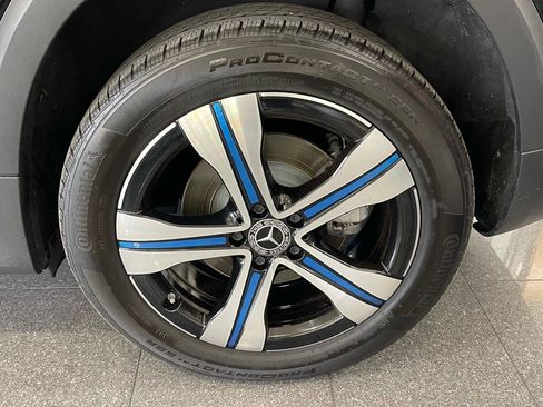 Used 2023 Mercedes-Benz EQB 300 4MATIC w/ Driver Assistance Package image 24