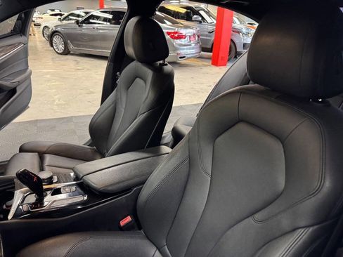 Used 2017 BMW 530i 530i image 37
