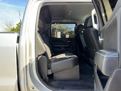 Used 2019 GMC Sierra 2500 SLT w/ Duramax Plus Package image 33