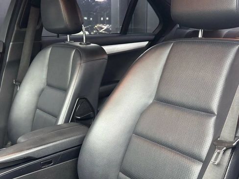 Used 2012 Mercedes-Benz C 300 4MATIC Sedan image 17
