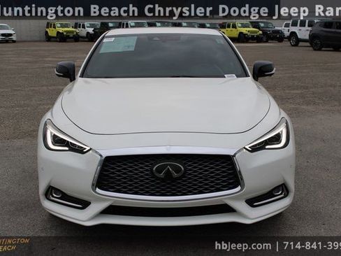Used 2020 INFINITI Q60 Red Sport 400 w/ Cargo Package image 2