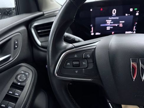 Used 2024 Buick Encore GX Preferred FWD image 24